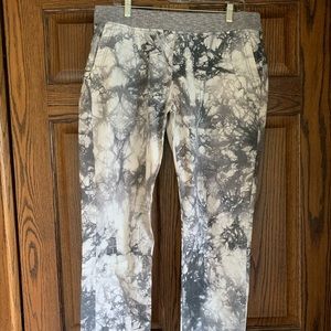 CAbi Pants Women's Large Gray Marble Tie Dye Pull On Joggers